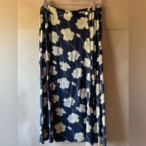 Chaps Navy and Cream Floral Maxi Skirt. Size L.